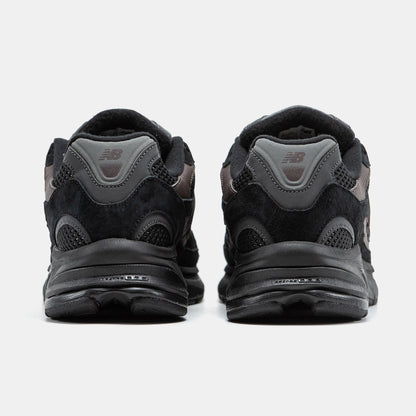 New Balance 2010 Black Brown