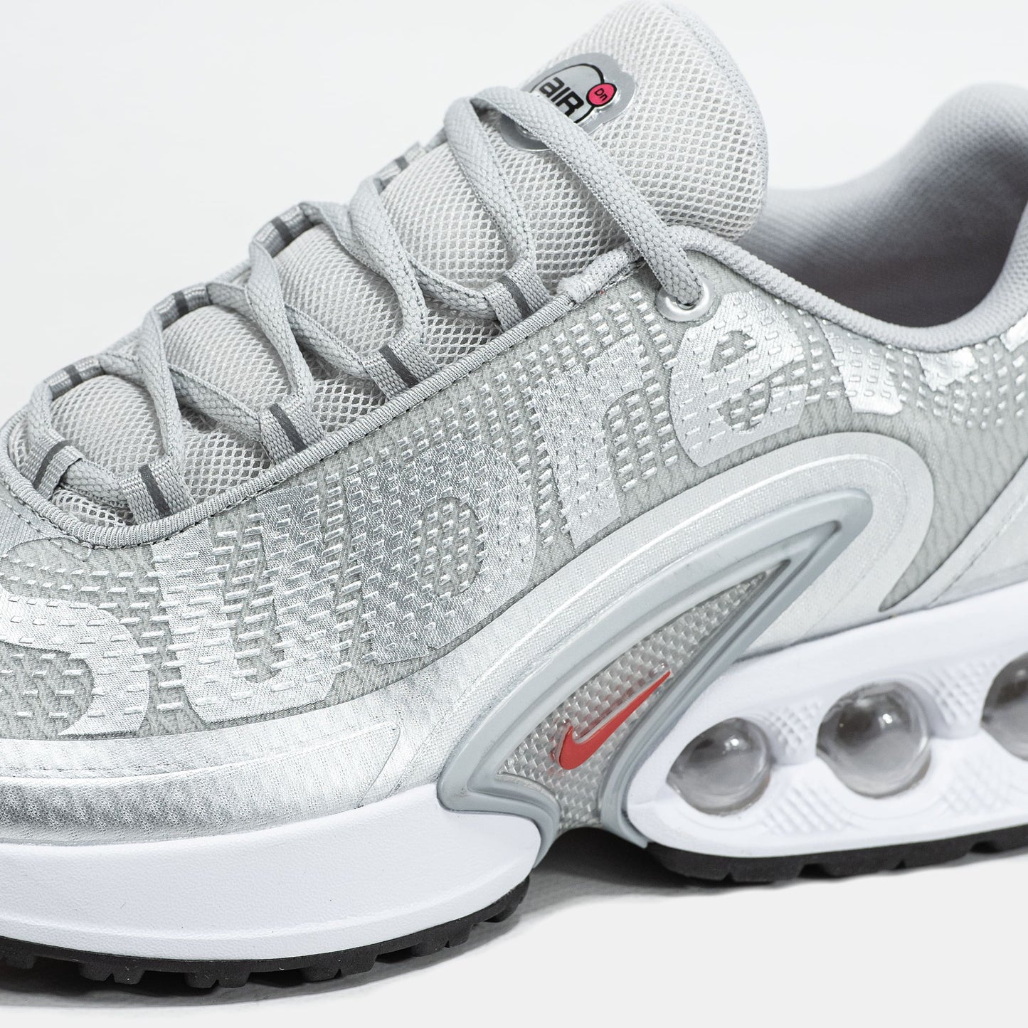 Nike Air Max DN x Supreme All Grey