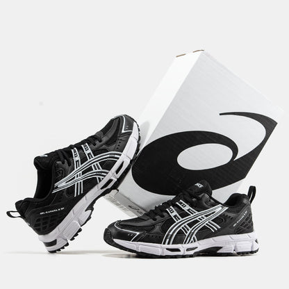 Asics Gel-Kahana 8 SP Black White