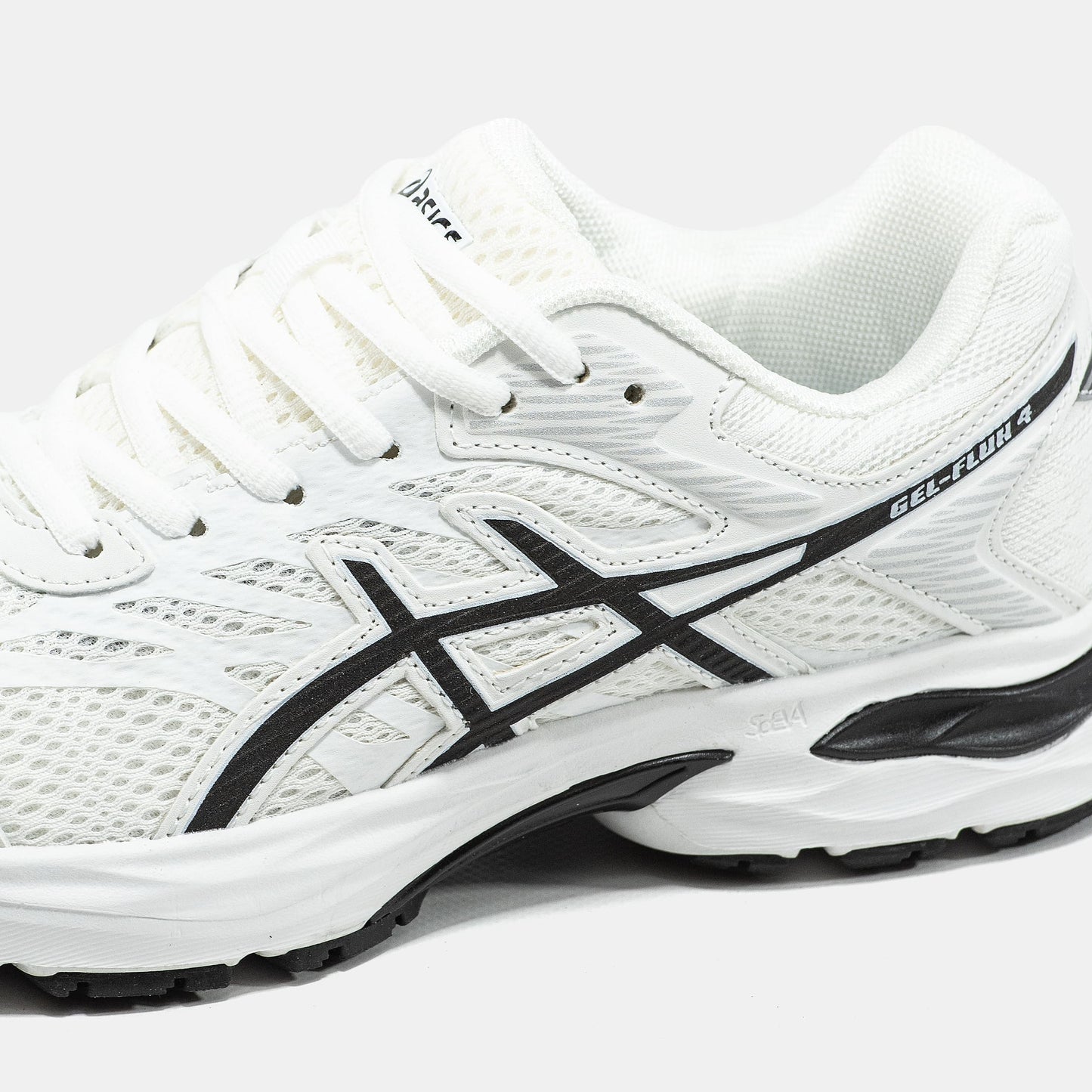 Asics Gel-Flux 4 White Black