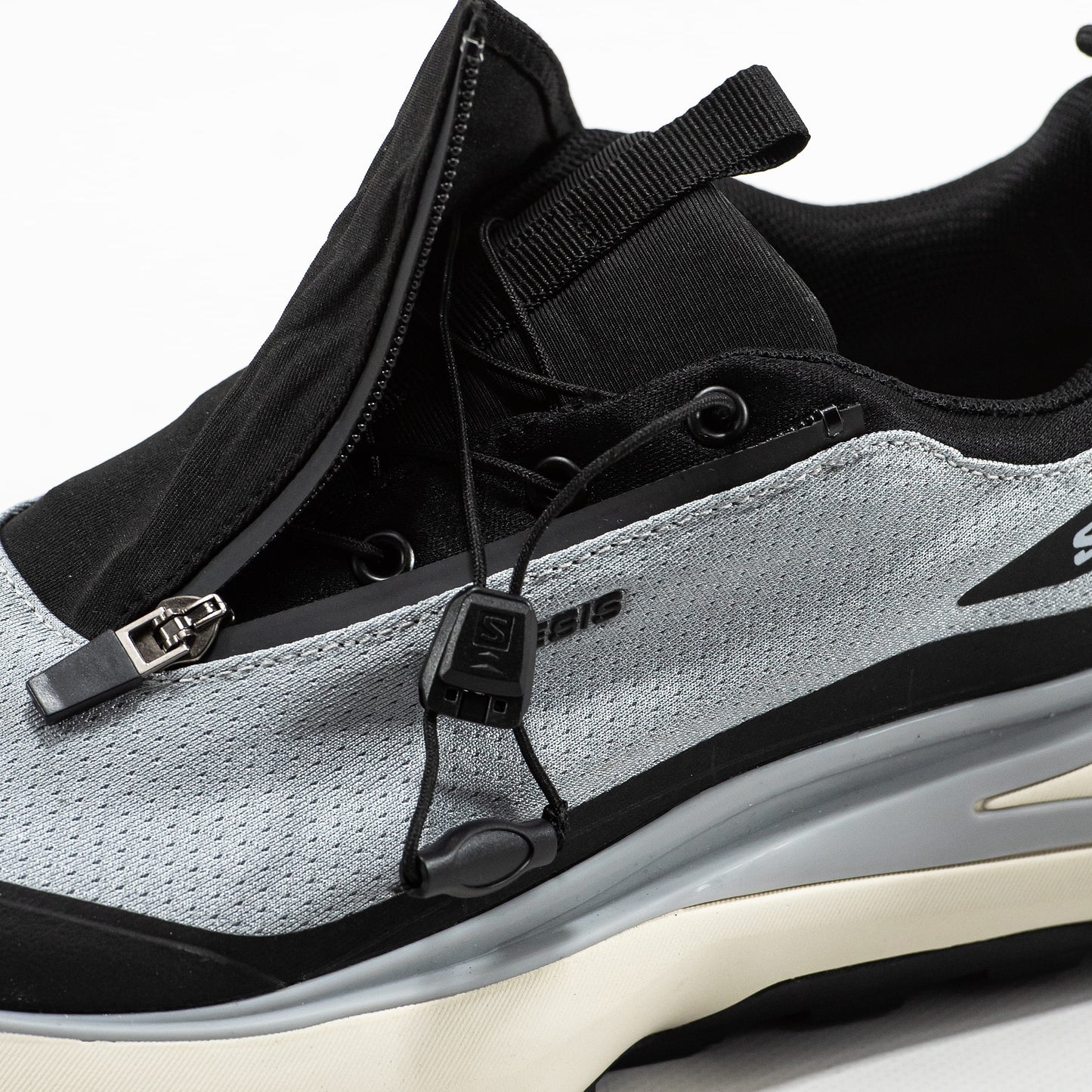 Salomon Odyssey Grey Black