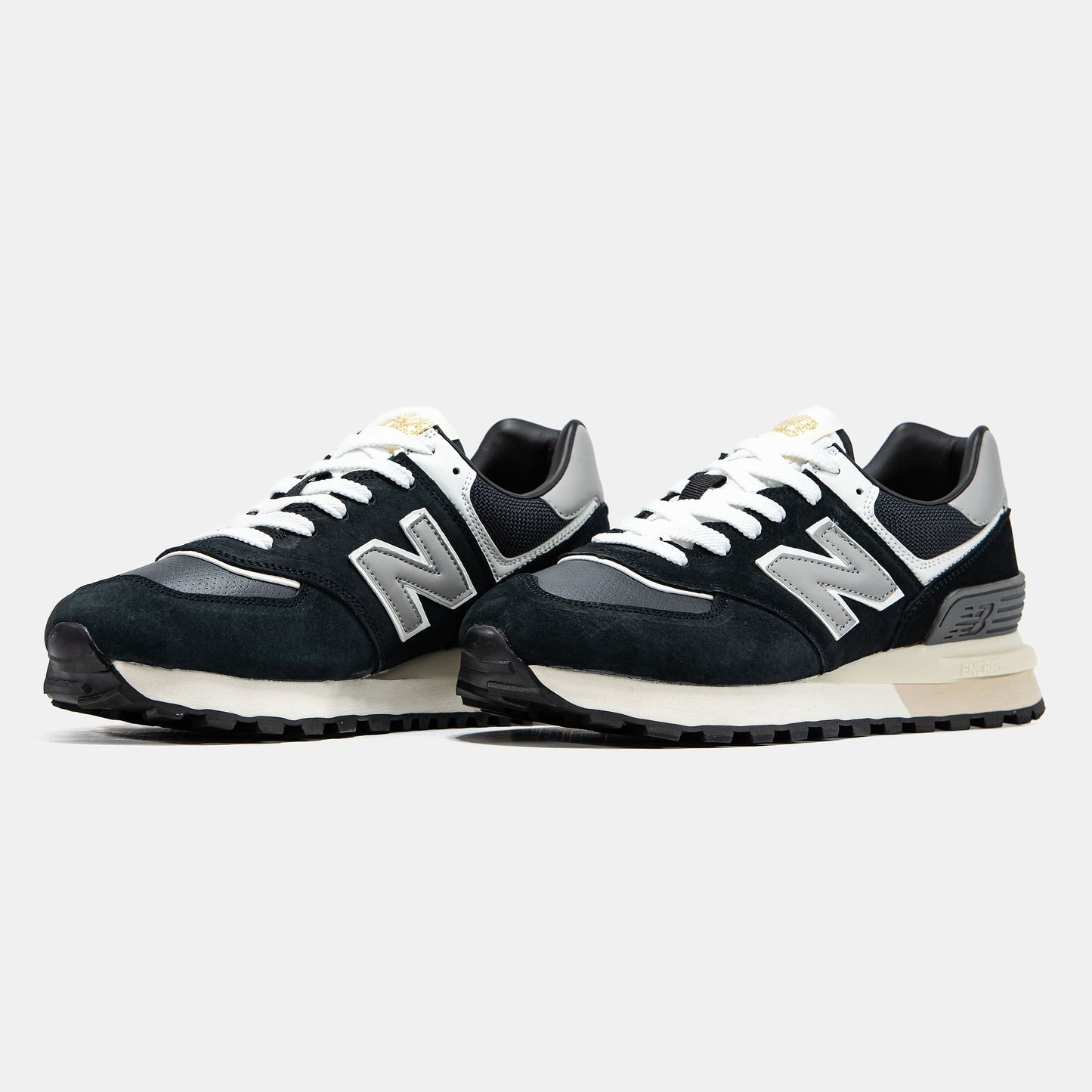 New Balance 574 Black White Beige
