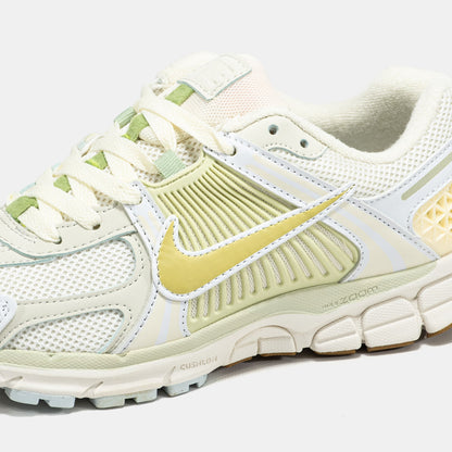 Nike Zoom Vomero 5 White Yellow