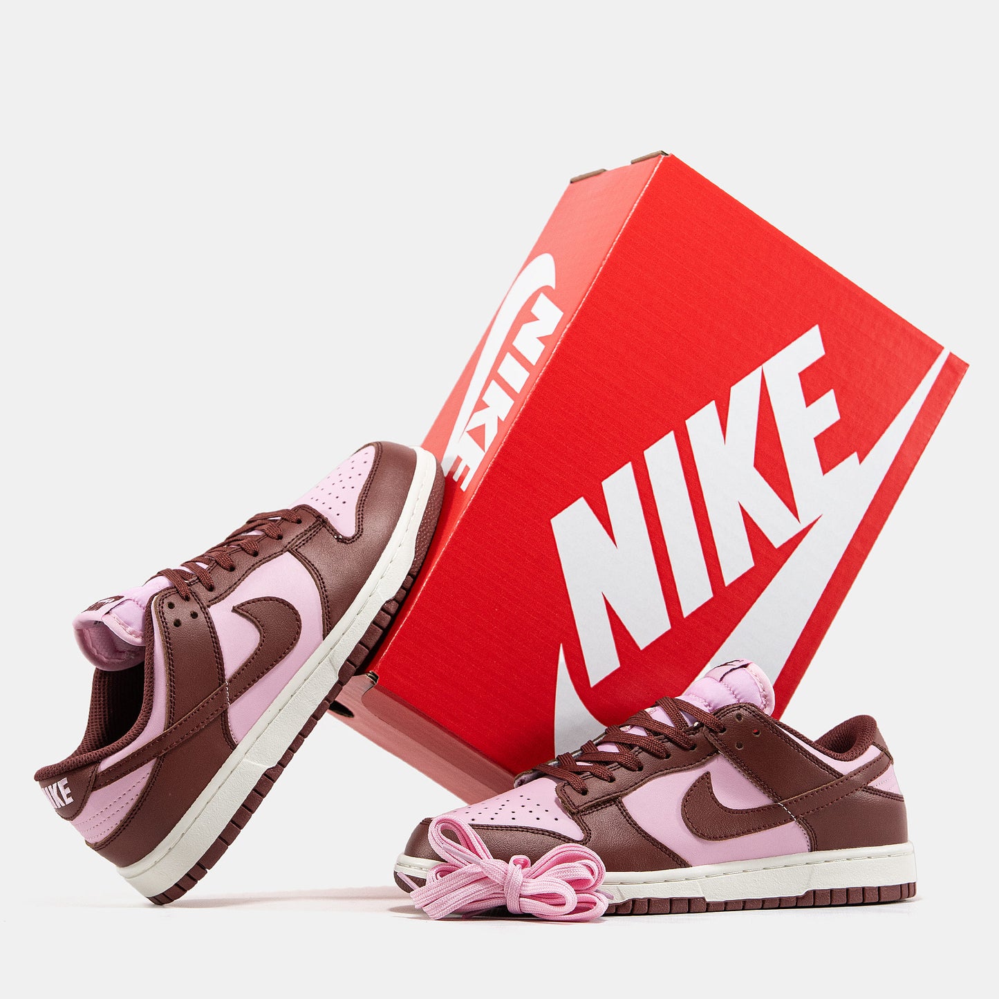 Nike SB Dunk Bordo Pink