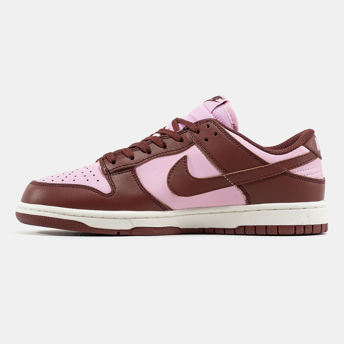 Nike SB Dunk Bordo Pink