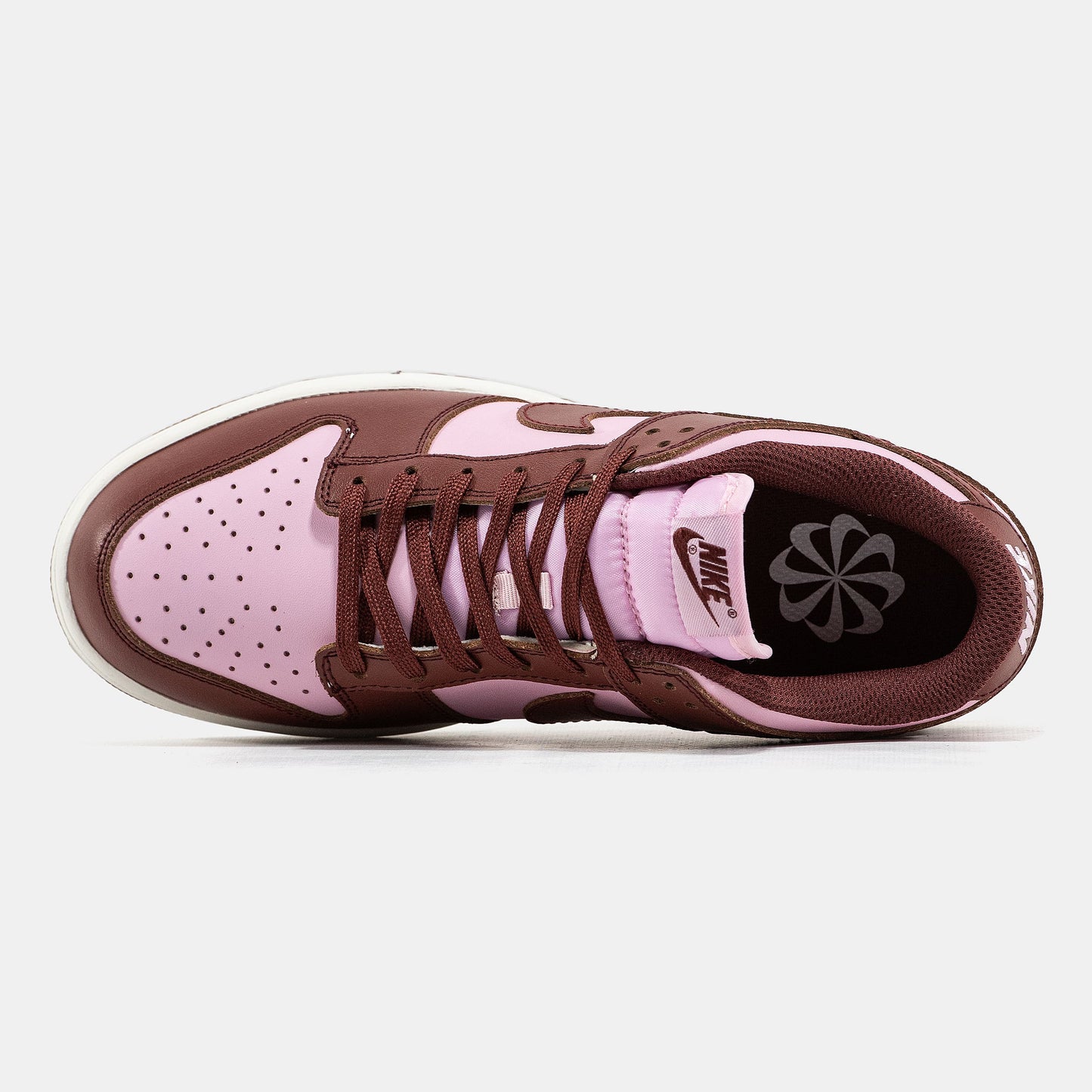 Nike SB Dunk Bordo Pink