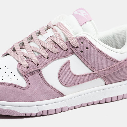 Nike SB Dunk White Pink Velvet