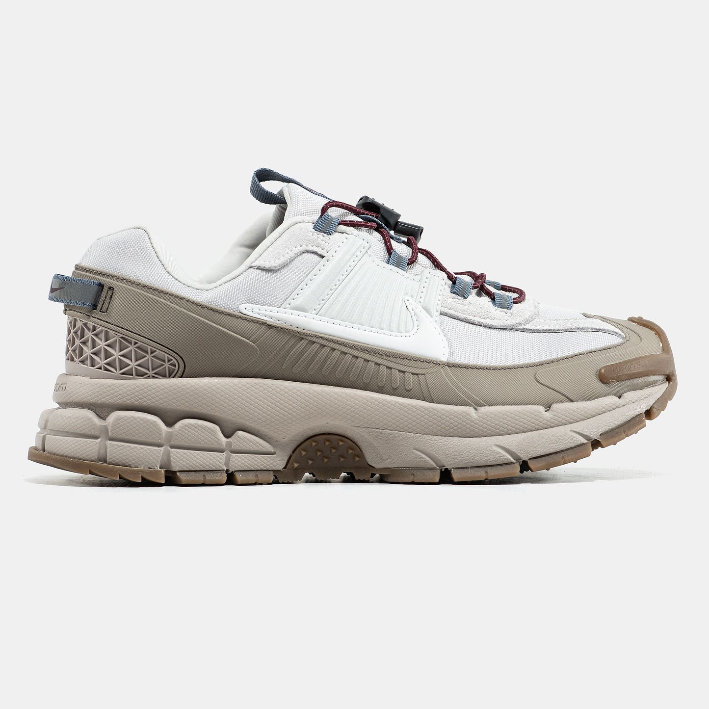 Nike Air Zoom Vomero Roam White Beige