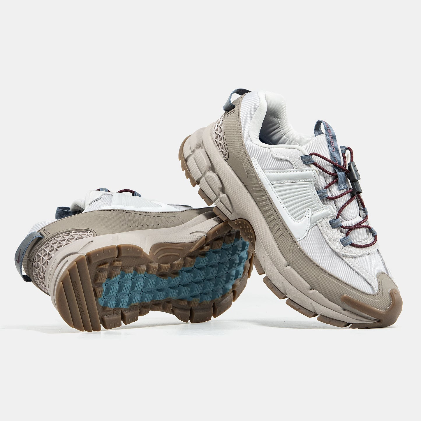 Nike Air Zoom Vomero Roam White Beige