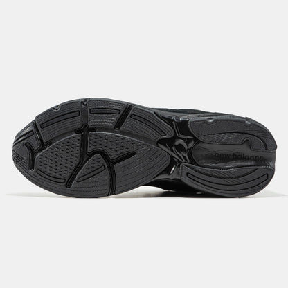 New Balance 2010 Black Cordura Termo