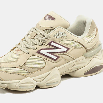New Balance 9060 Leather Beige