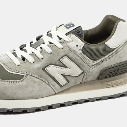 New Balance 574 Beige Brown