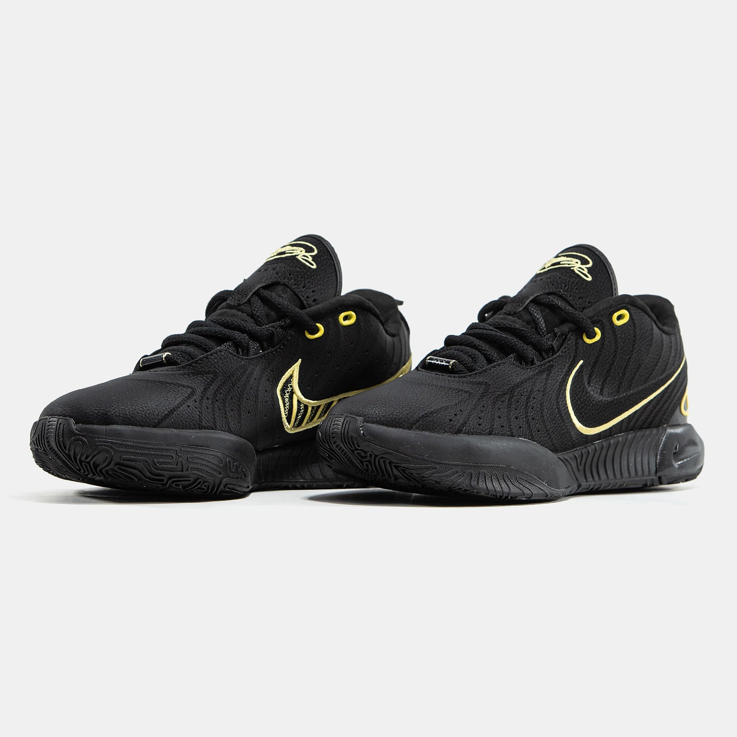 Nike LeBron 21 Black Yellow