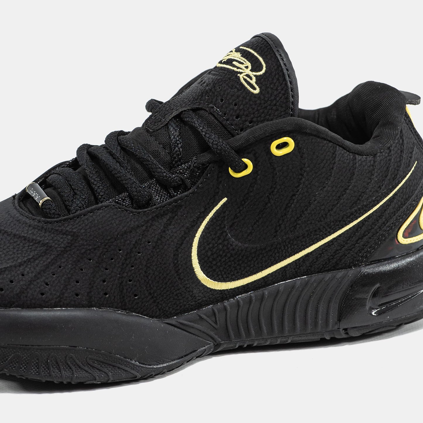 Nike LeBron 21 Black Yellow