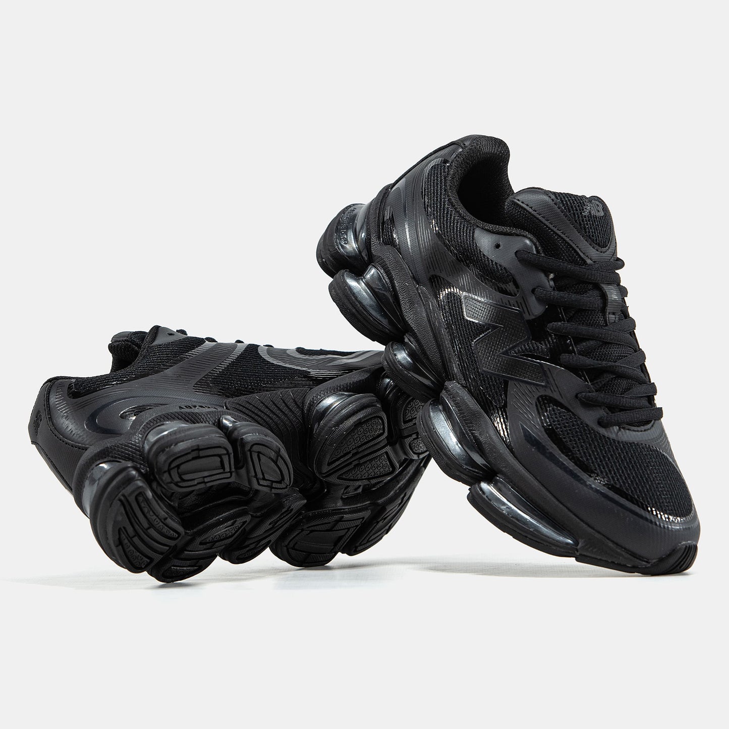 New Balance 2000 All Black