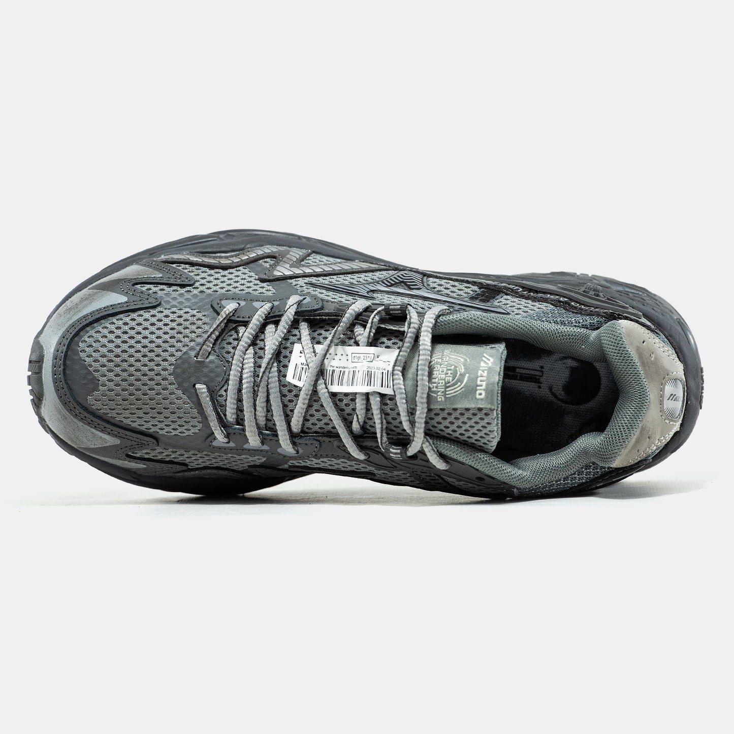 Mizuno Adventure All Grey