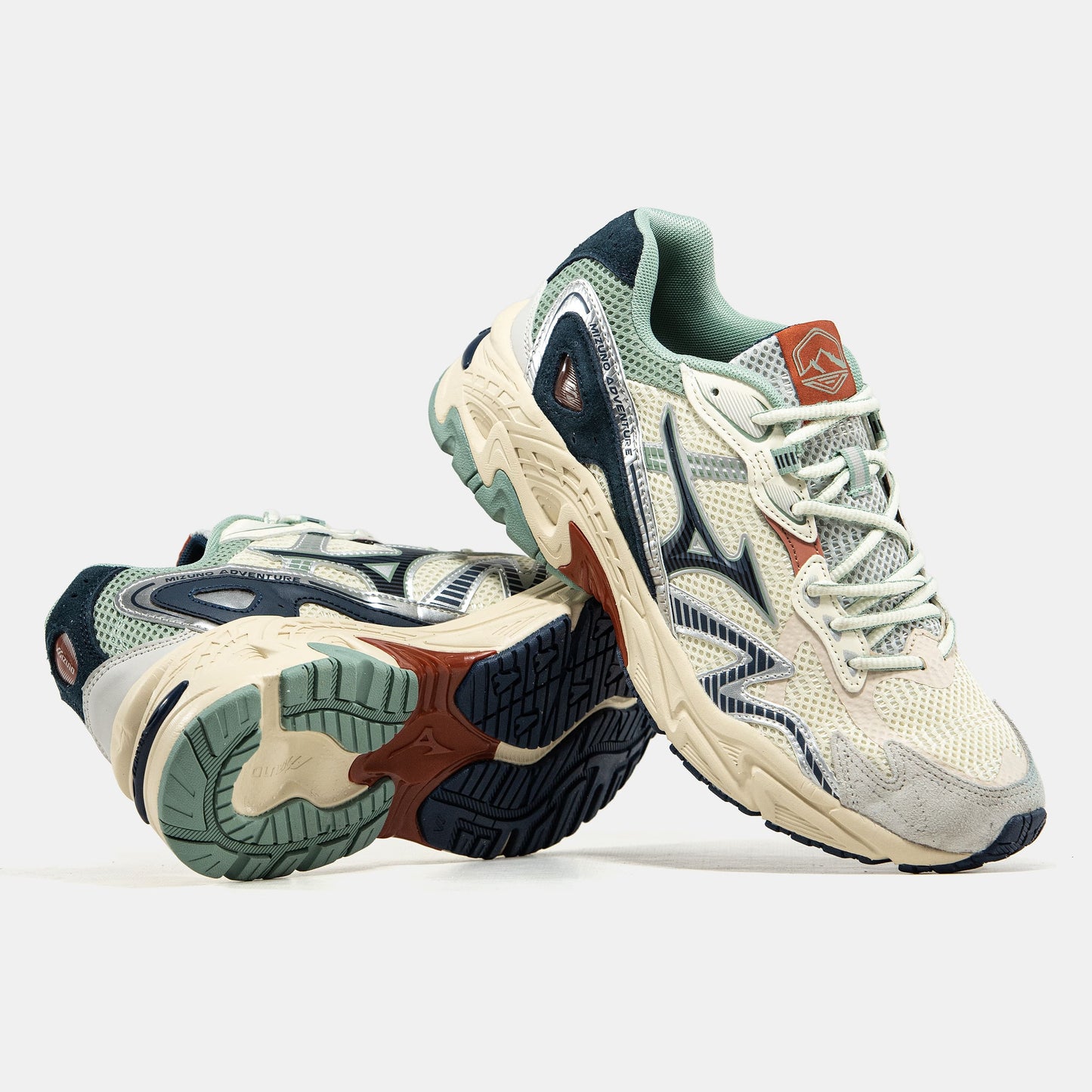 Mizuno Adventure Beige Olive