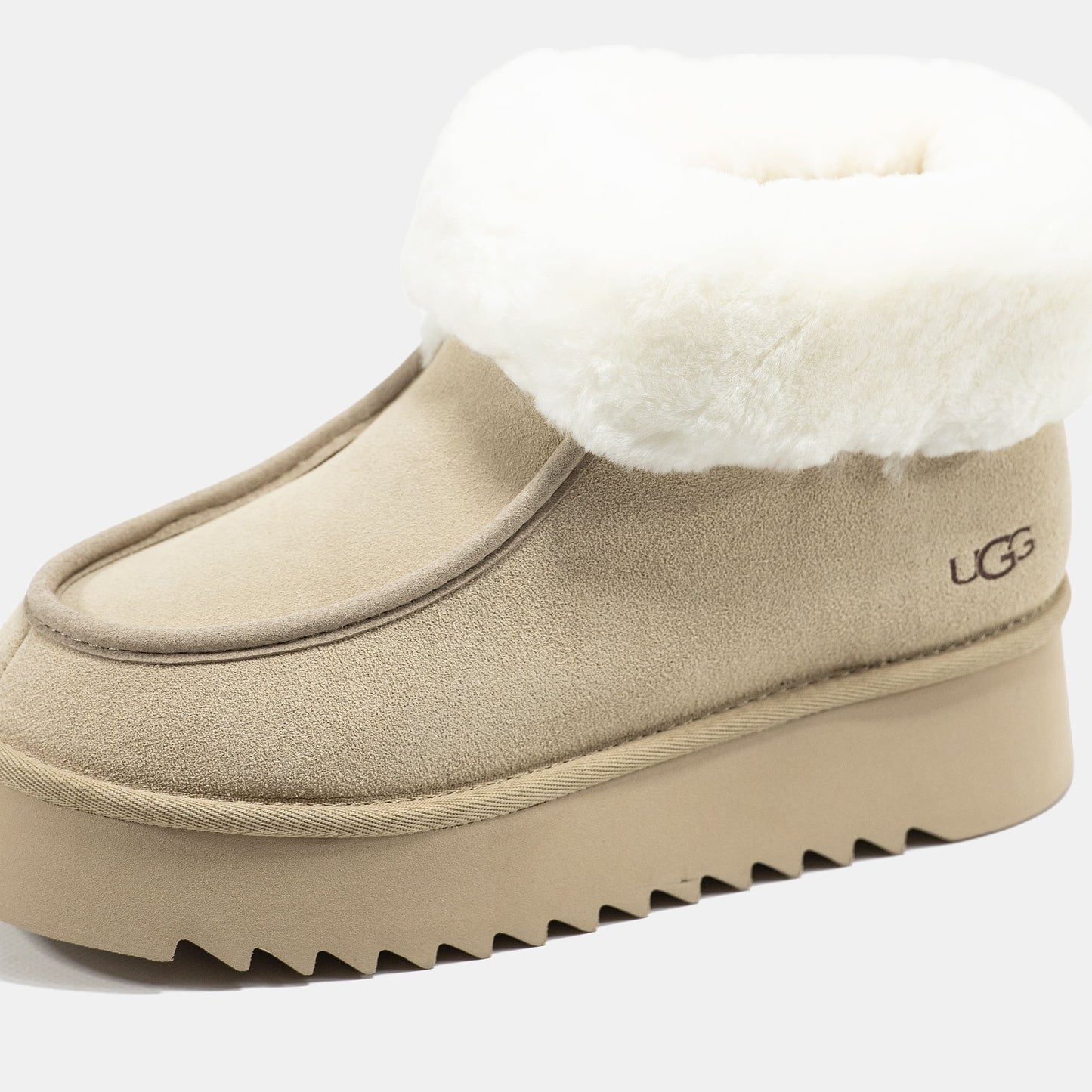 UGG Funkarra Platform Beige