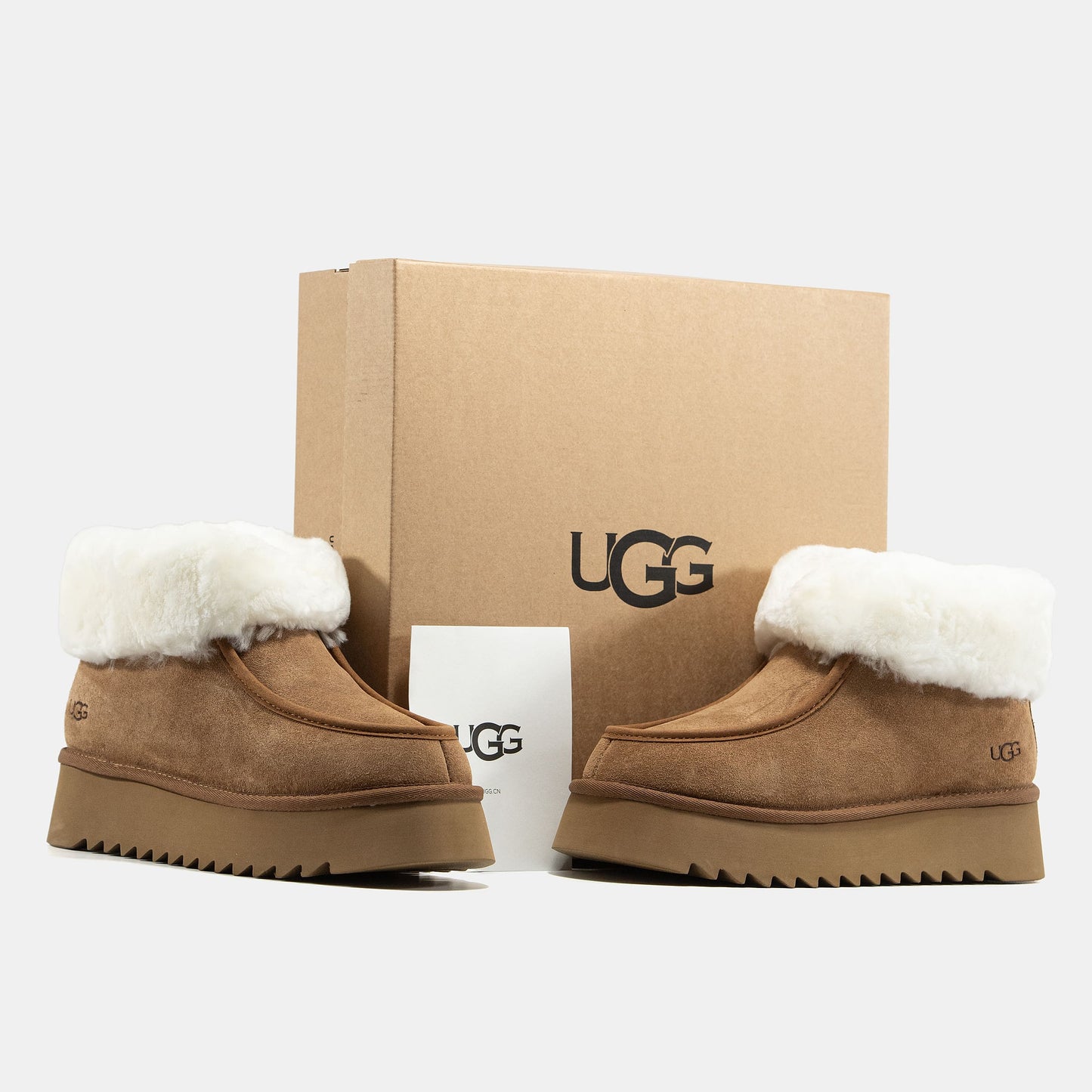 UGG Funkarra Chestnut