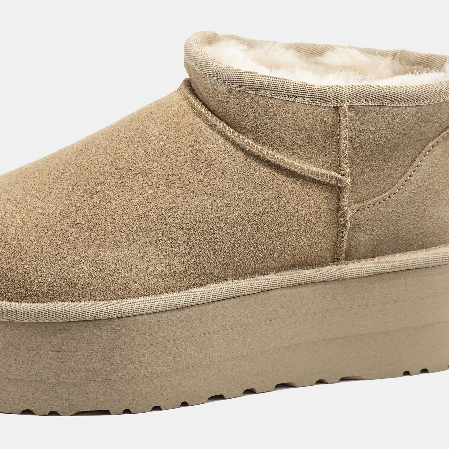 UGG Ultra Mini Platform XL Beige