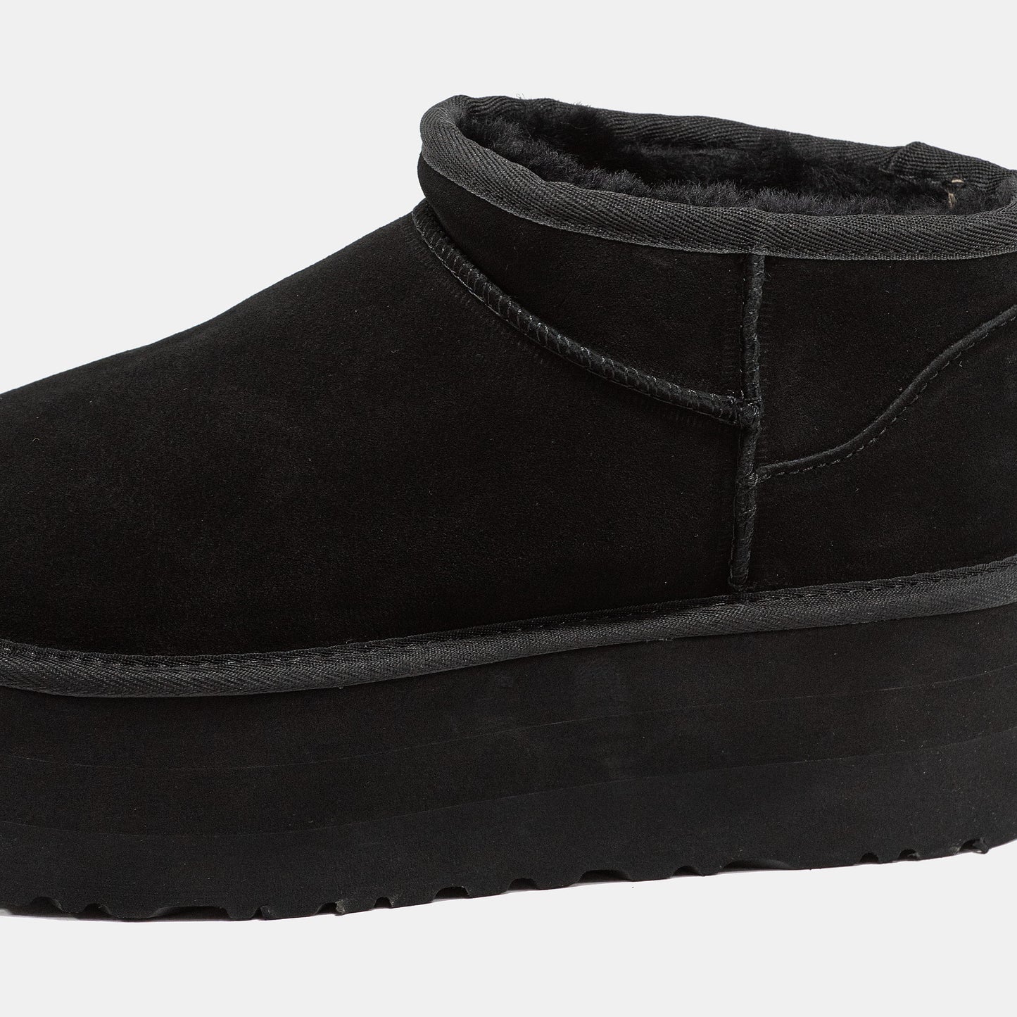 UGG Ultra Mini Platform XL Black