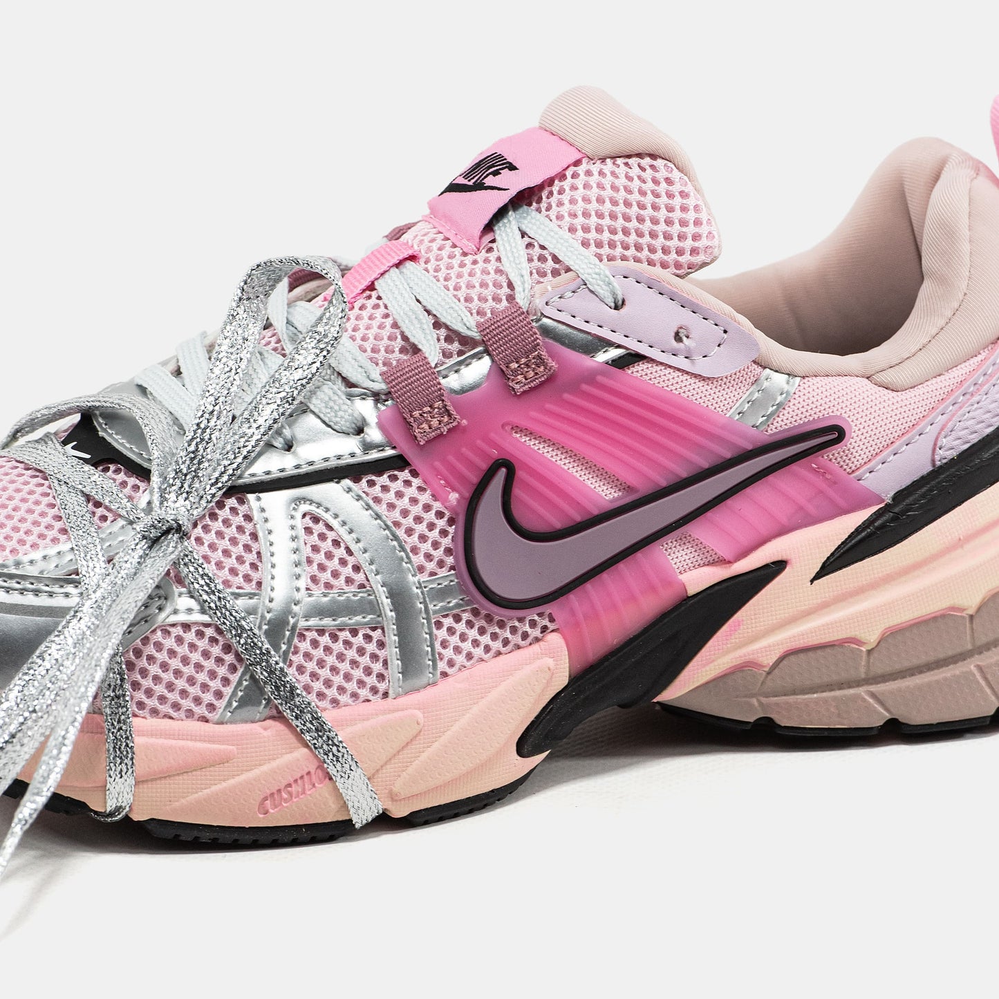 Nike V2K Run Pink Silver