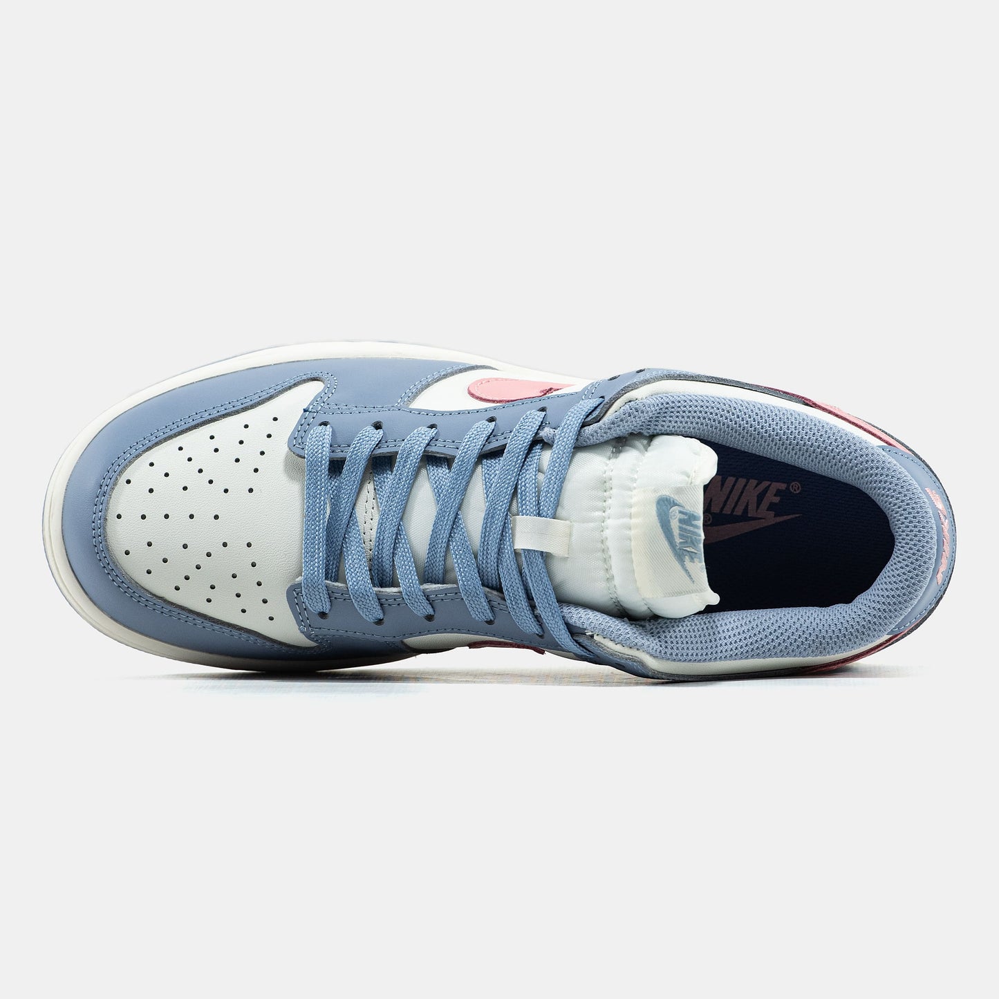 Nike SB Dunk Low Blue White Pink Logo