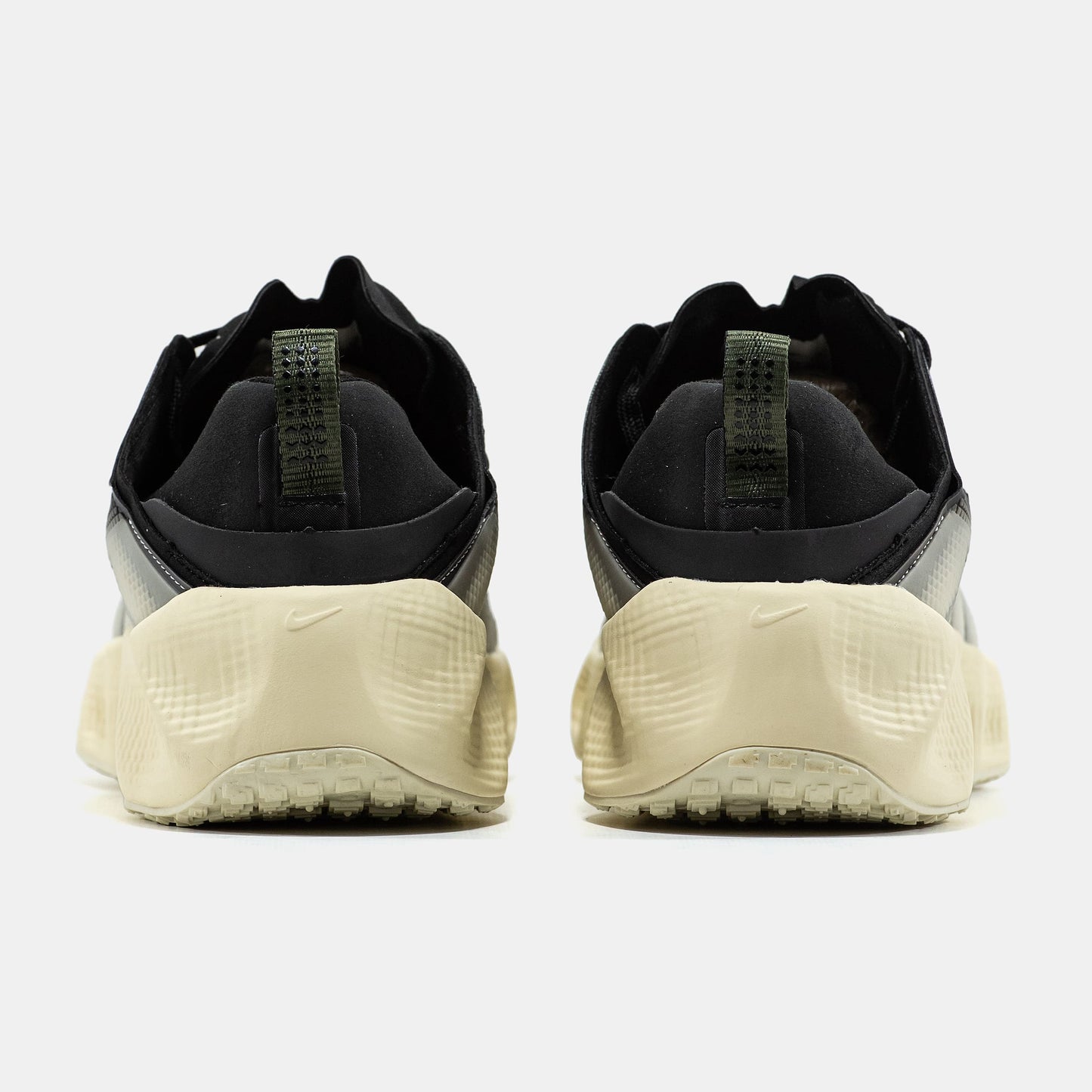 Nike Ava Rover Black Beige