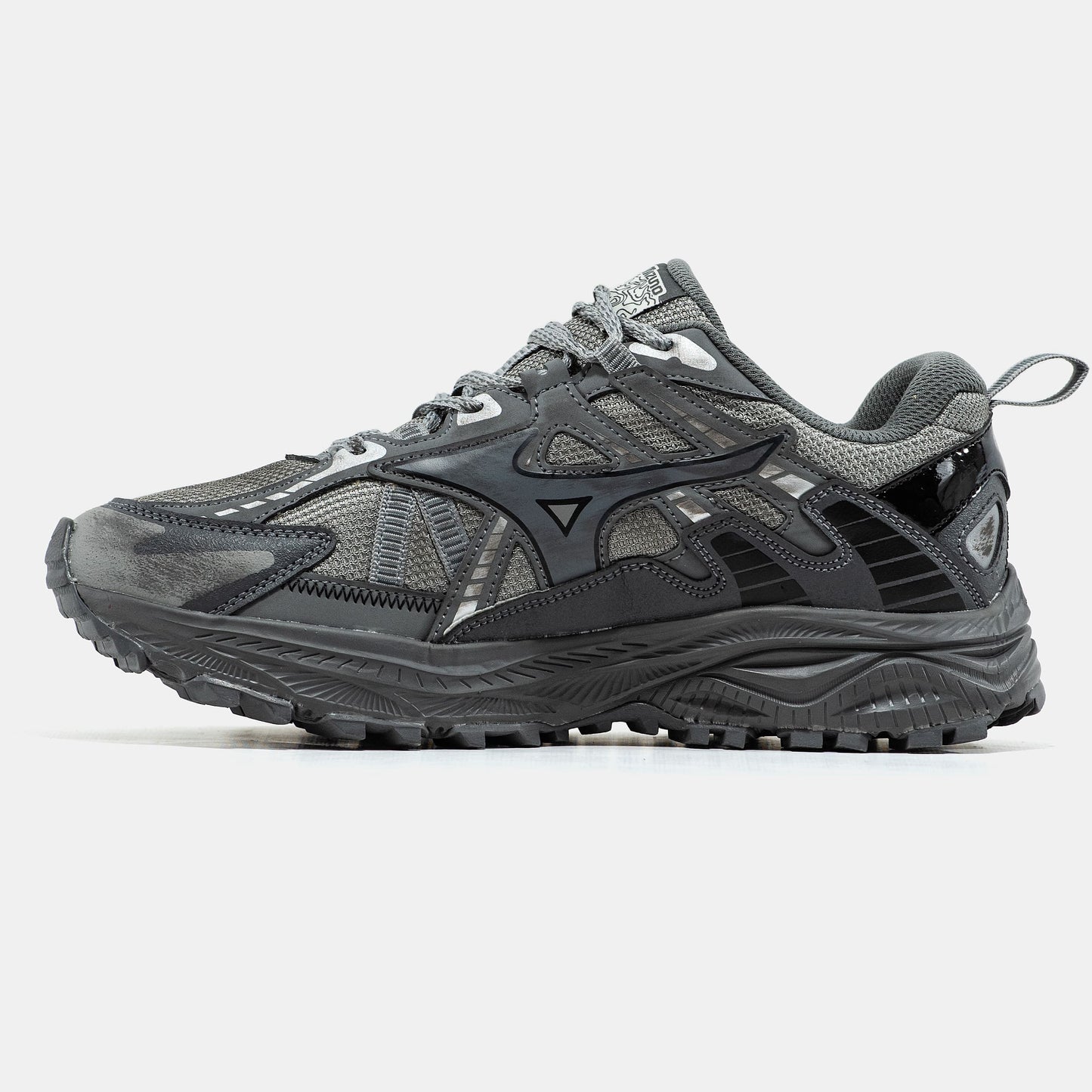 Mizuno Racer Trail Grey