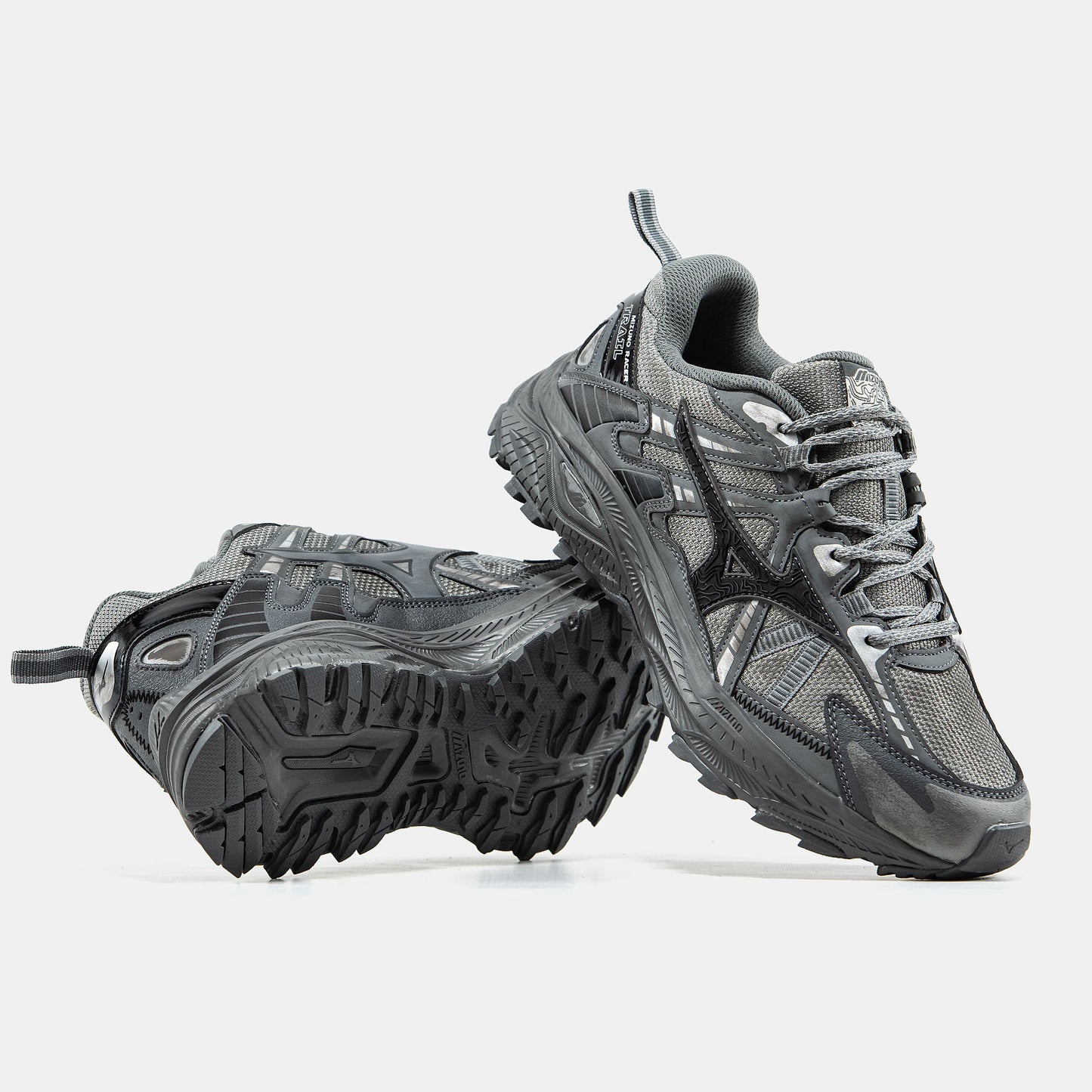 Mizuno Racer Trail Grey