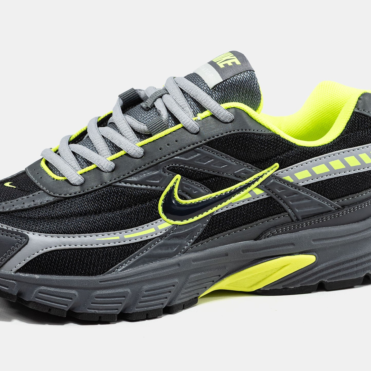 Nike Initiator Grey Green