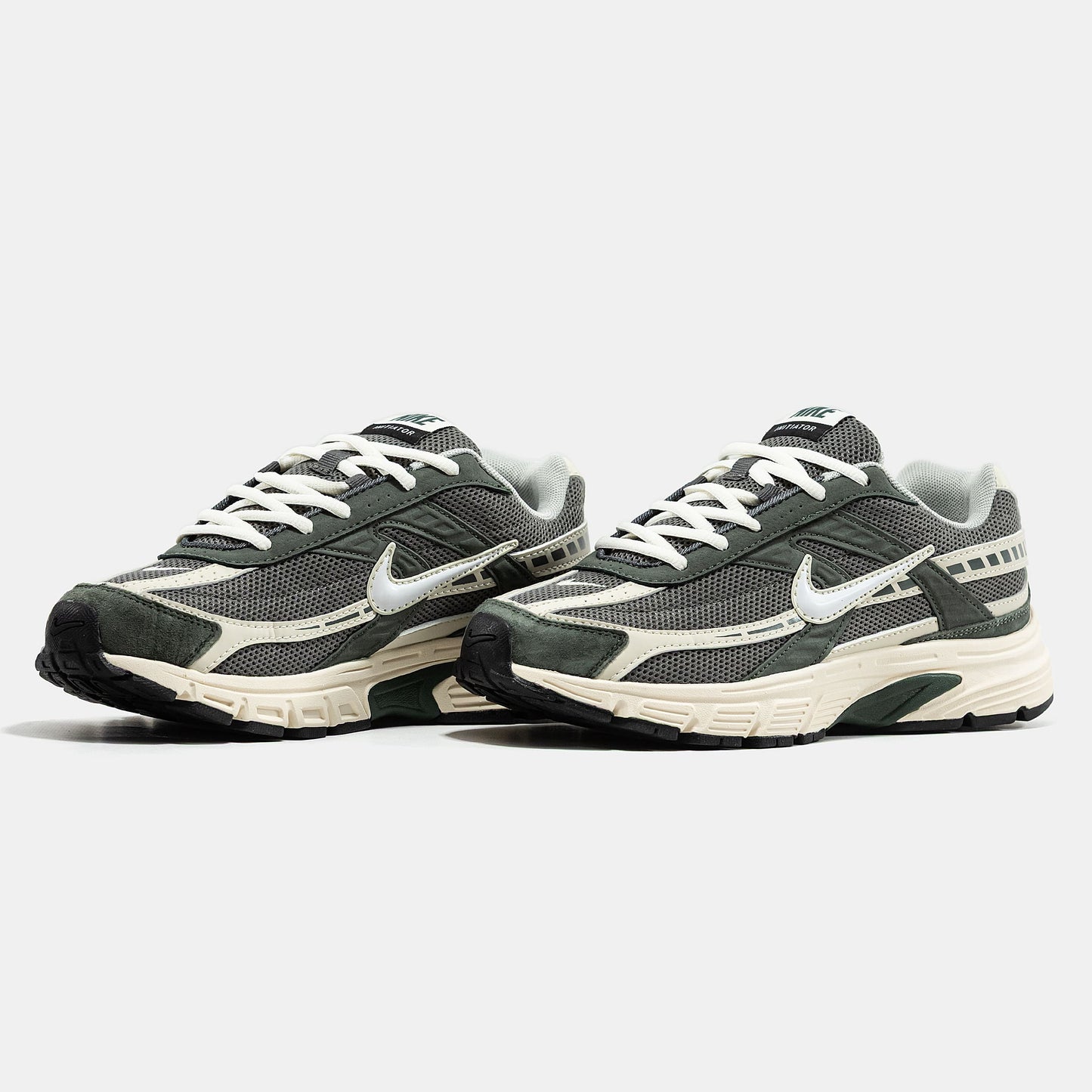 Nike Initiator Grey White
