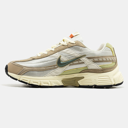 Nike Initiator Beige White