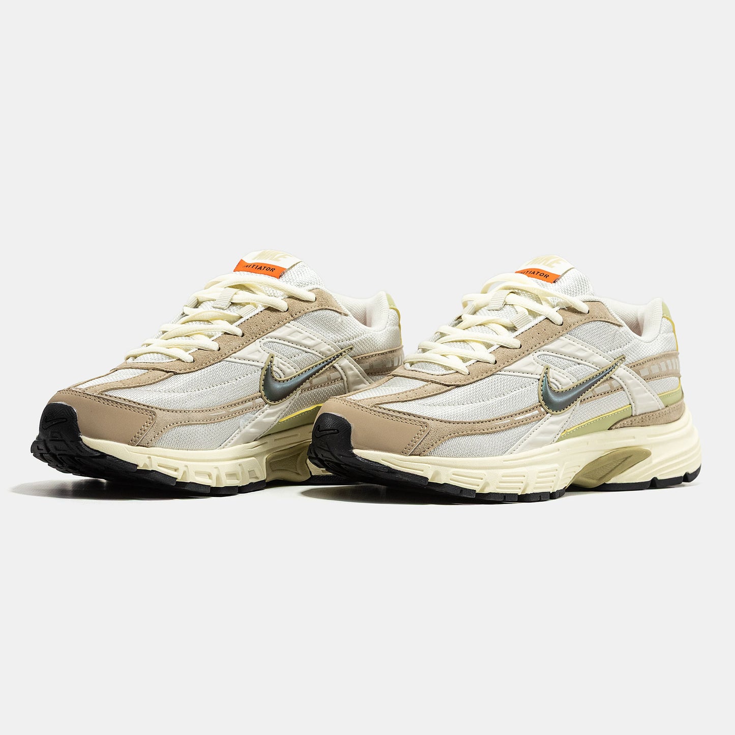 Nike Initiator Beige White