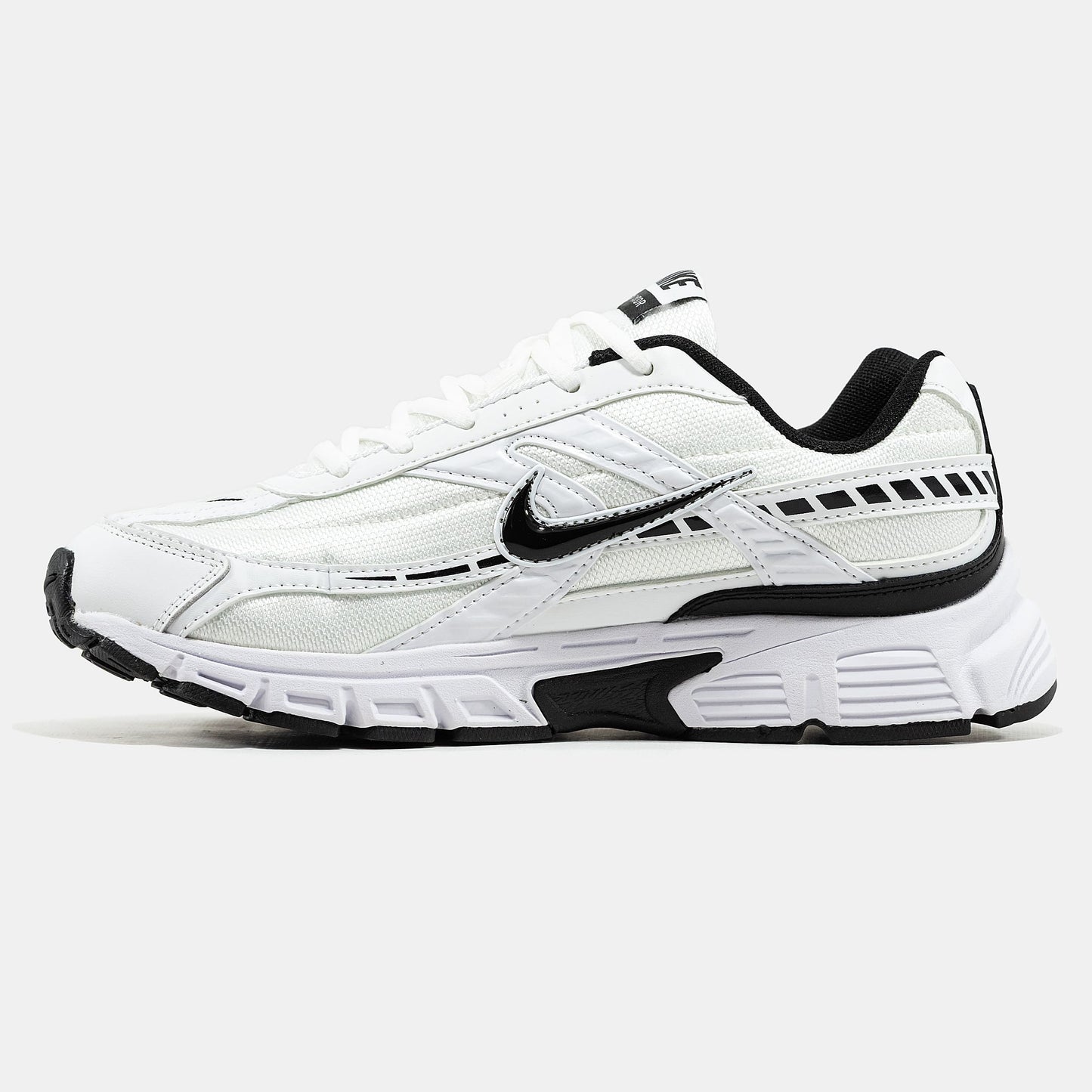 Nike Initiator White Black