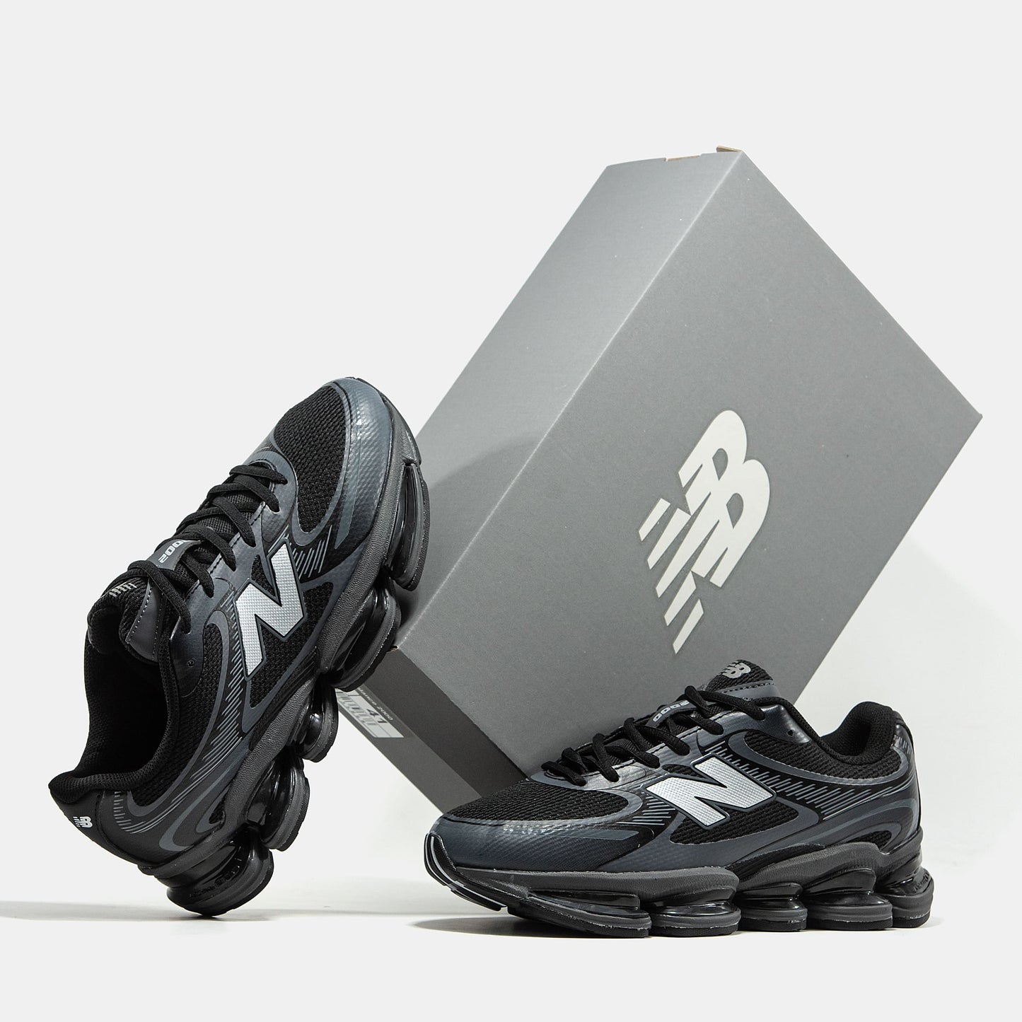 New Balance 2000 Black White Logo