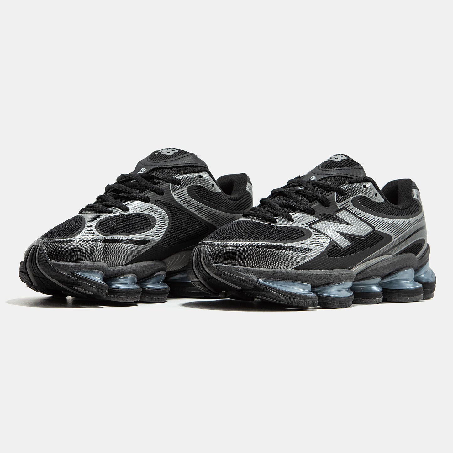 New Balance 2000 Silver Black