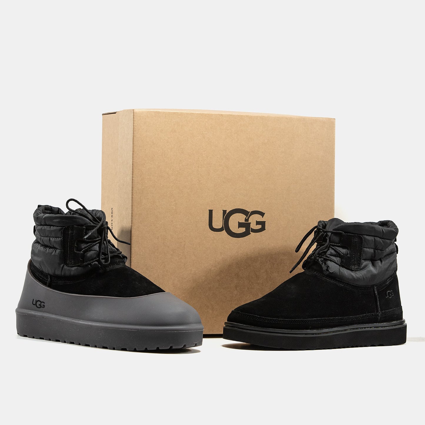UGG Classic Mini Lace-Up Black