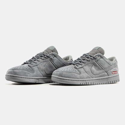 Nike SB Dunk Low x Supreme Grey