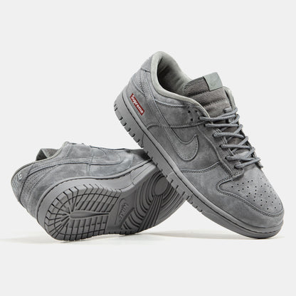 Nike SB Dunk Low x Supreme Grey