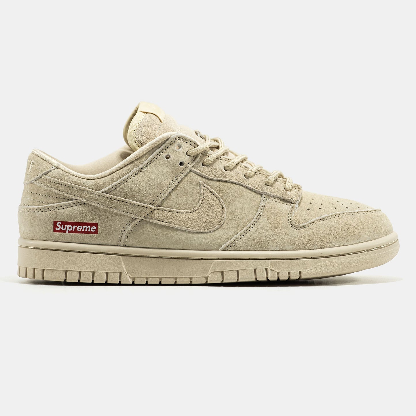 Nike SB Dunk Low x Supreme Beige