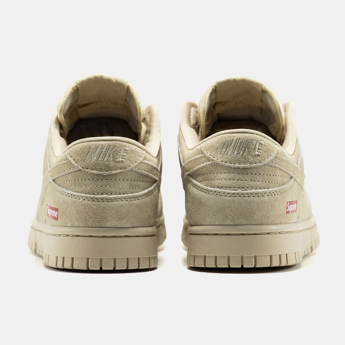 Nike SB Dunk Low x Supreme Beige