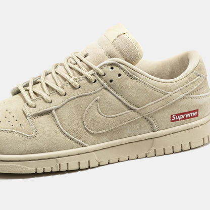 Nike SB Dunk Low x Supreme Beige