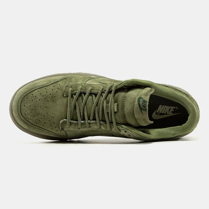 Nike SB Dunk Low x Supreme Olive