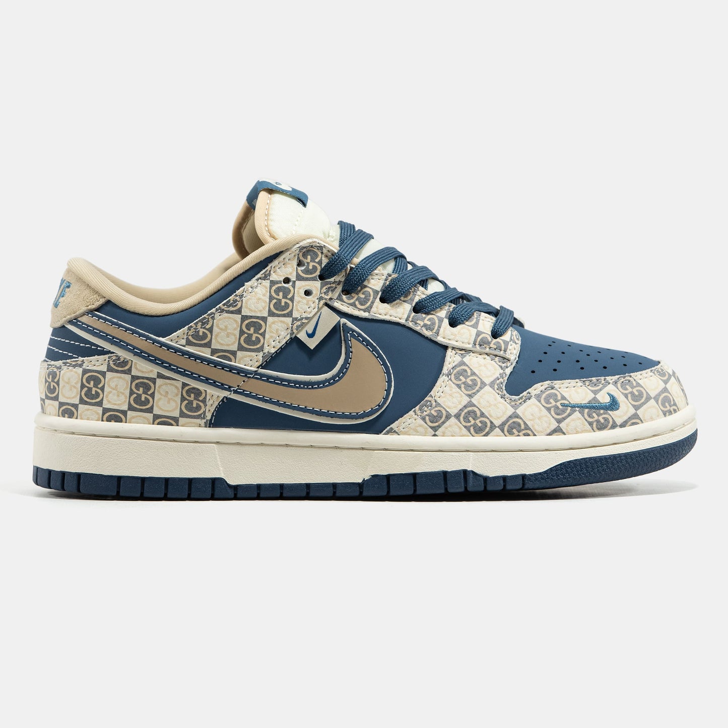 Nike SB Dunk Low x Gucci Blue Beige