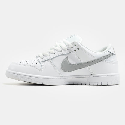 Nike SB Dunk Low x Supreme White Grey Logo