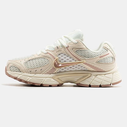 Nike V5 RNR Beige / Soft Pearl
