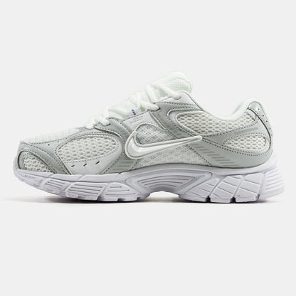 Nike V5 RNR White Silver