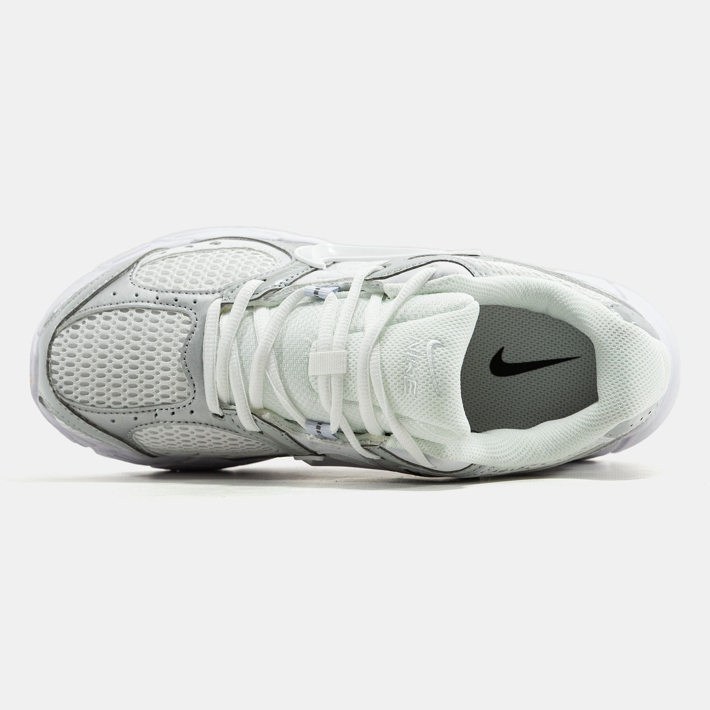 Nike V5 RNR White Silver