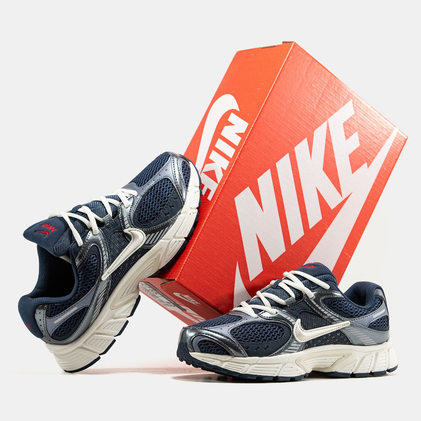 Nike V5 RNR Blue
